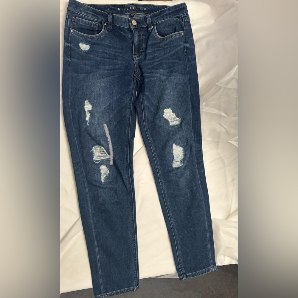 White House Black Market "Girlfriend" style denim jeans in size 4. - Picture 6 of 12